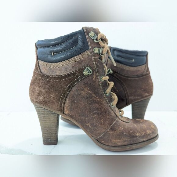 TIMBERLAND Earhkeepers Women’s Field Boot Lace Up Brown sued Leather Heels sz 7 - Picture 2 of 14